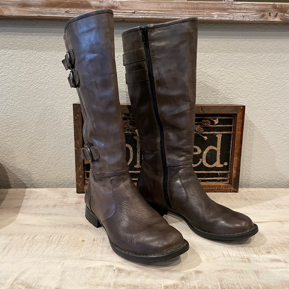 BORN Dark Gray Leather Boot